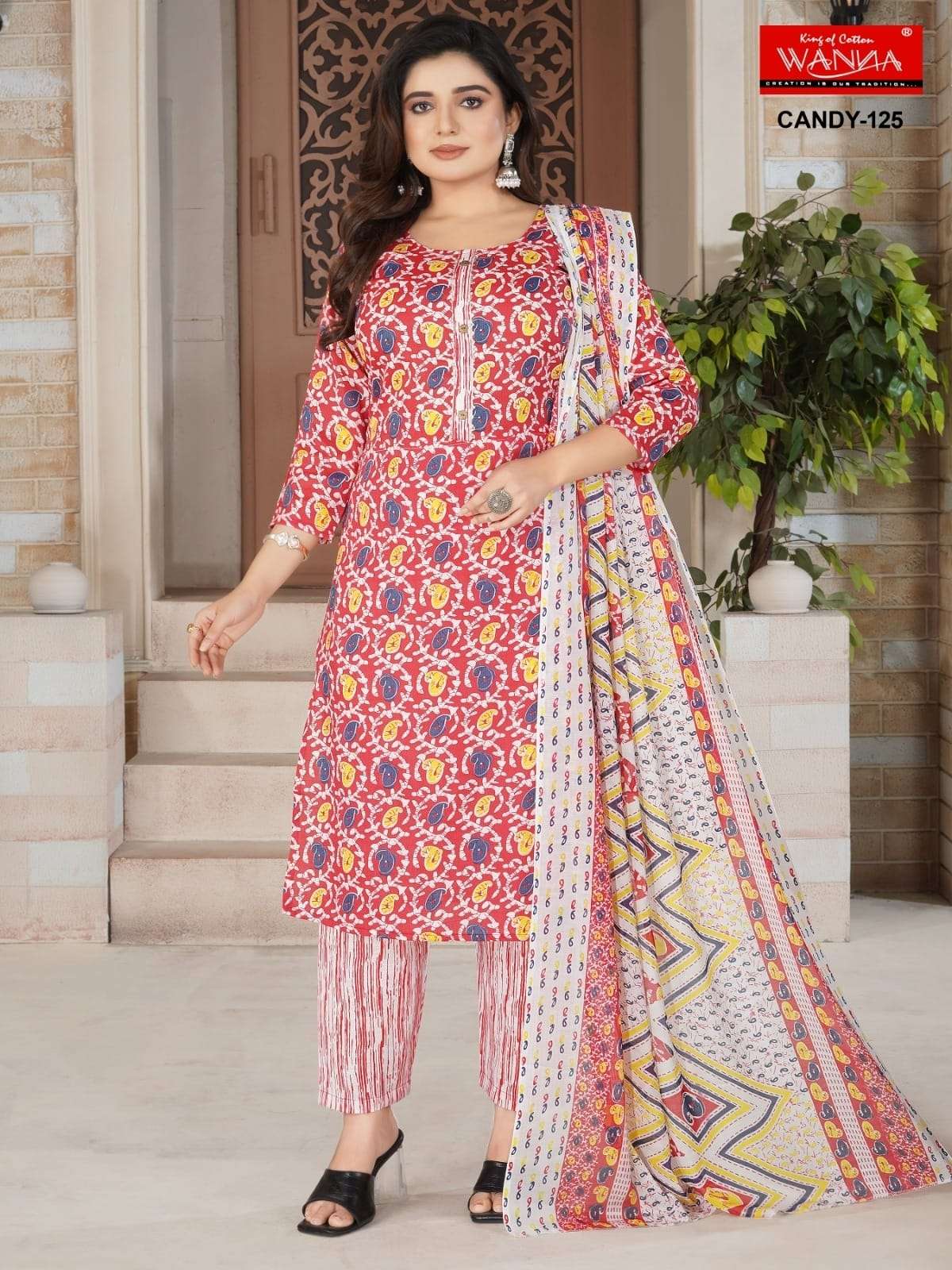 CANDY TWO TONE COTTON PRINTED KURTI WITH PANT AND DUPATTA BY WANNA BRAND WHOLESALER AND DEALER